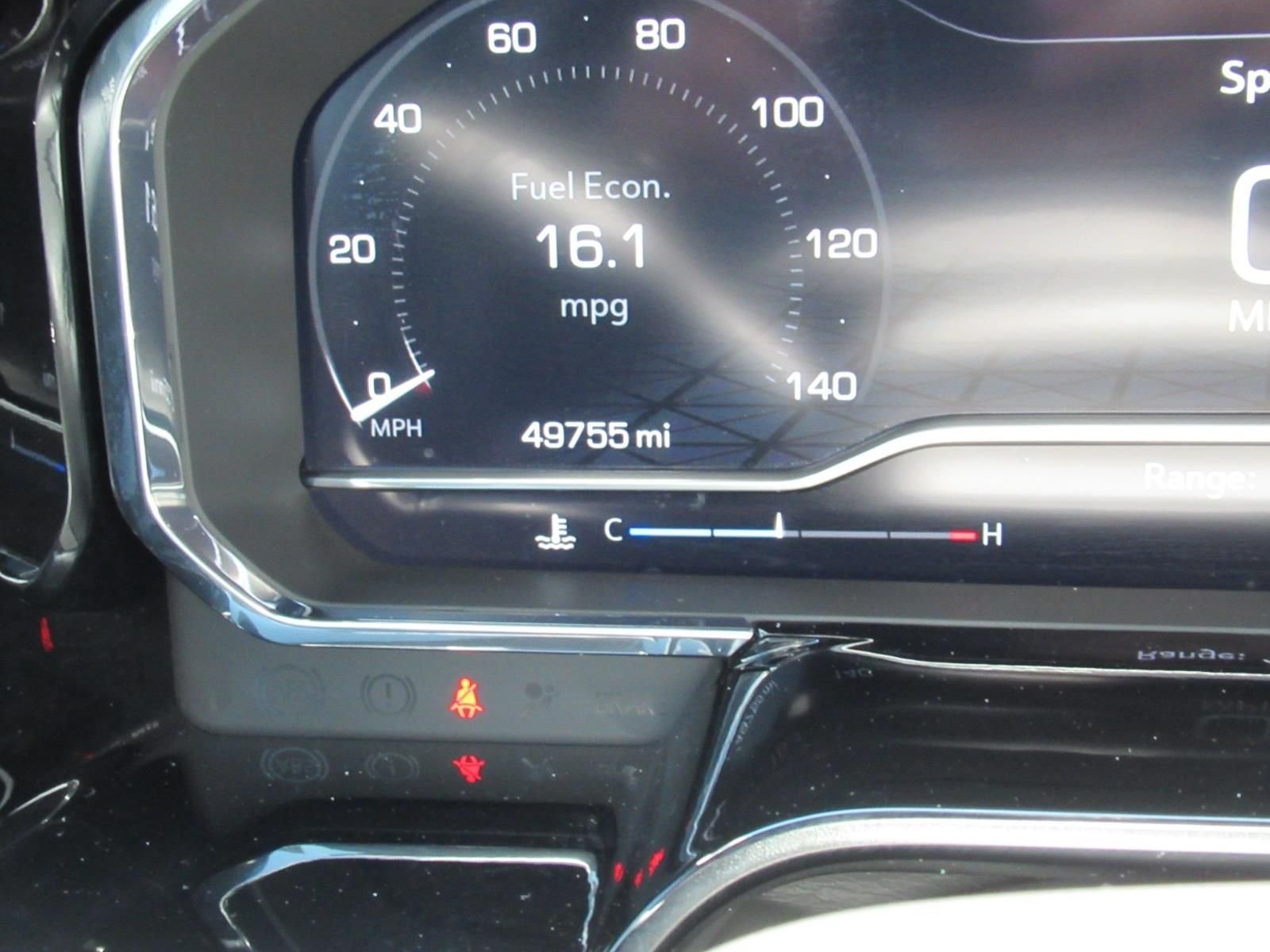Used 2023 Black GMC SLT image 29
