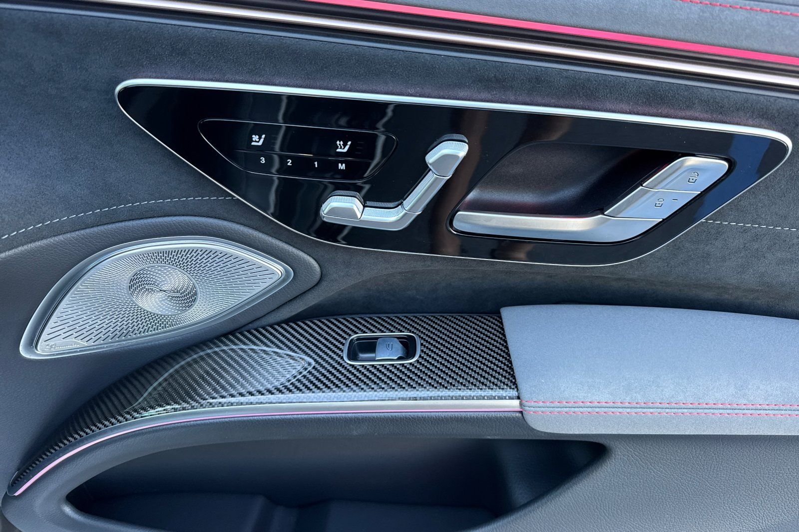 Certified Used 2022 Gray Mercedes-Benz AMG®  image 33