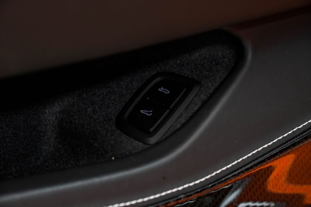 Used 2023 Orange Chevrolet Z06 image 46