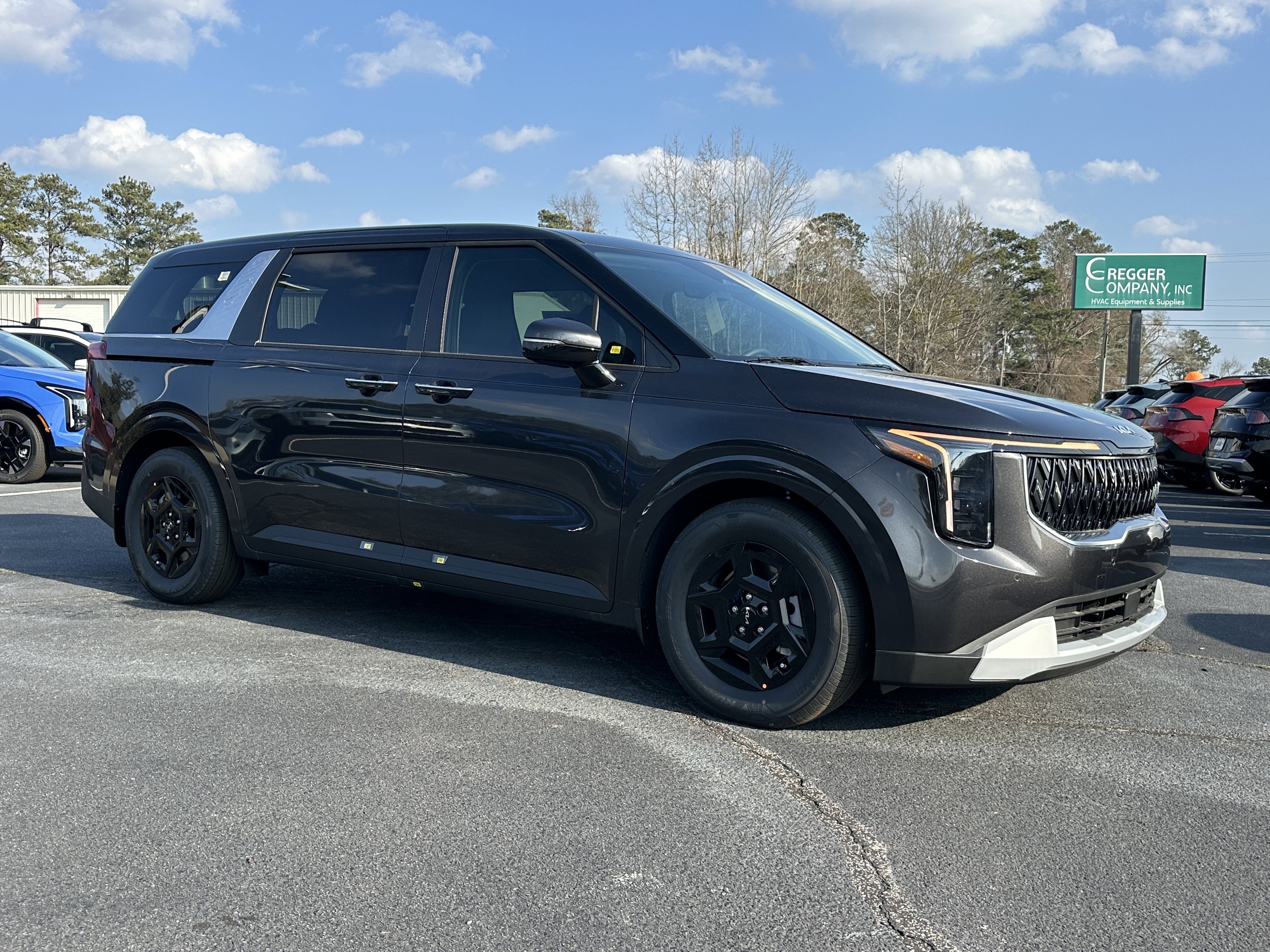 New 2026 Panthera Metal Kia LXS image 2