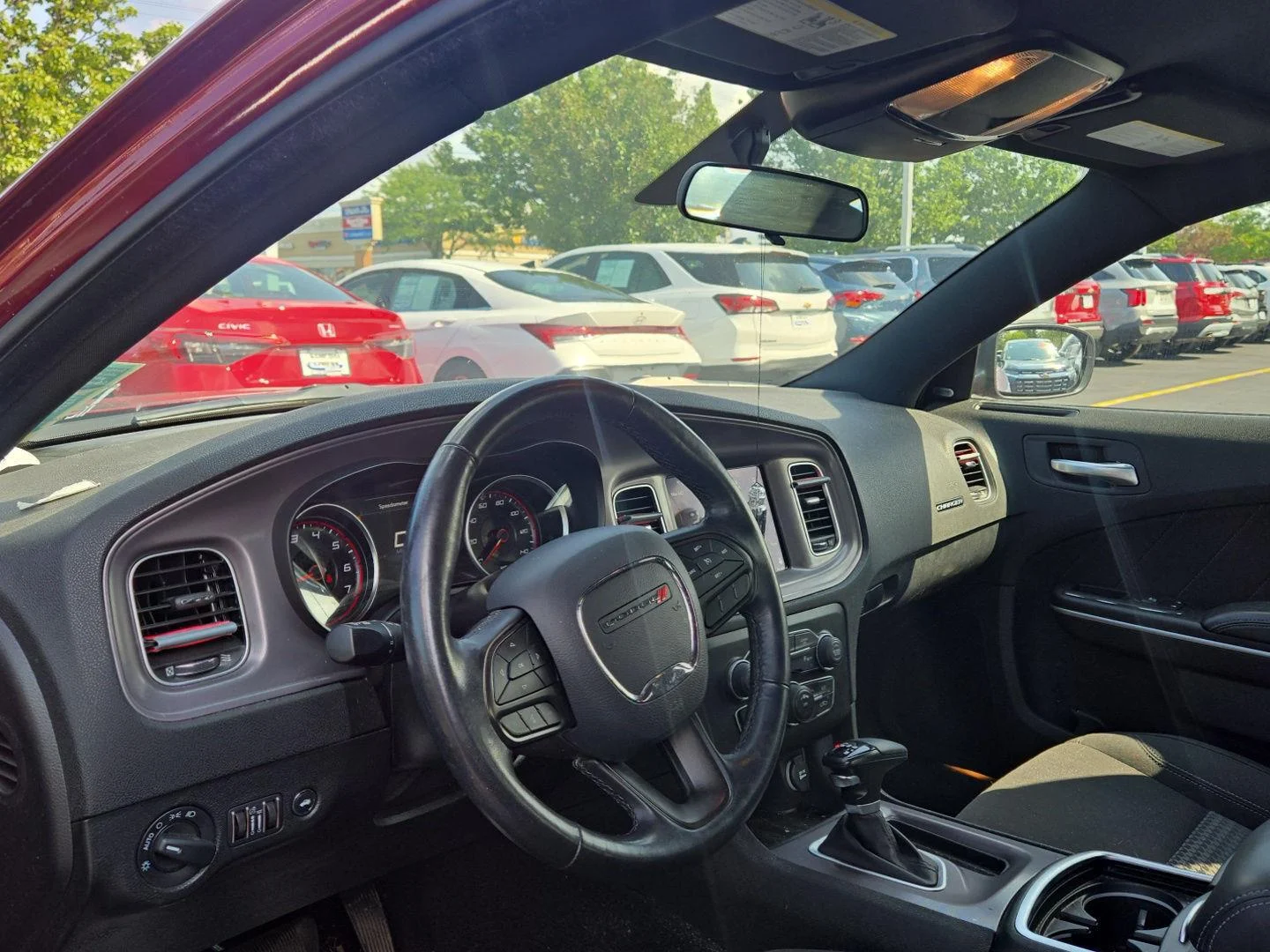 Used 2023 Octane Red Pearlcoat Dodge SXT image 3