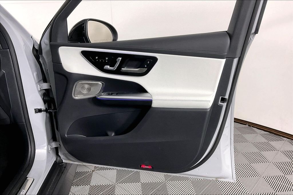 2026 Mercedes-Benz GLC Base - Photo 16