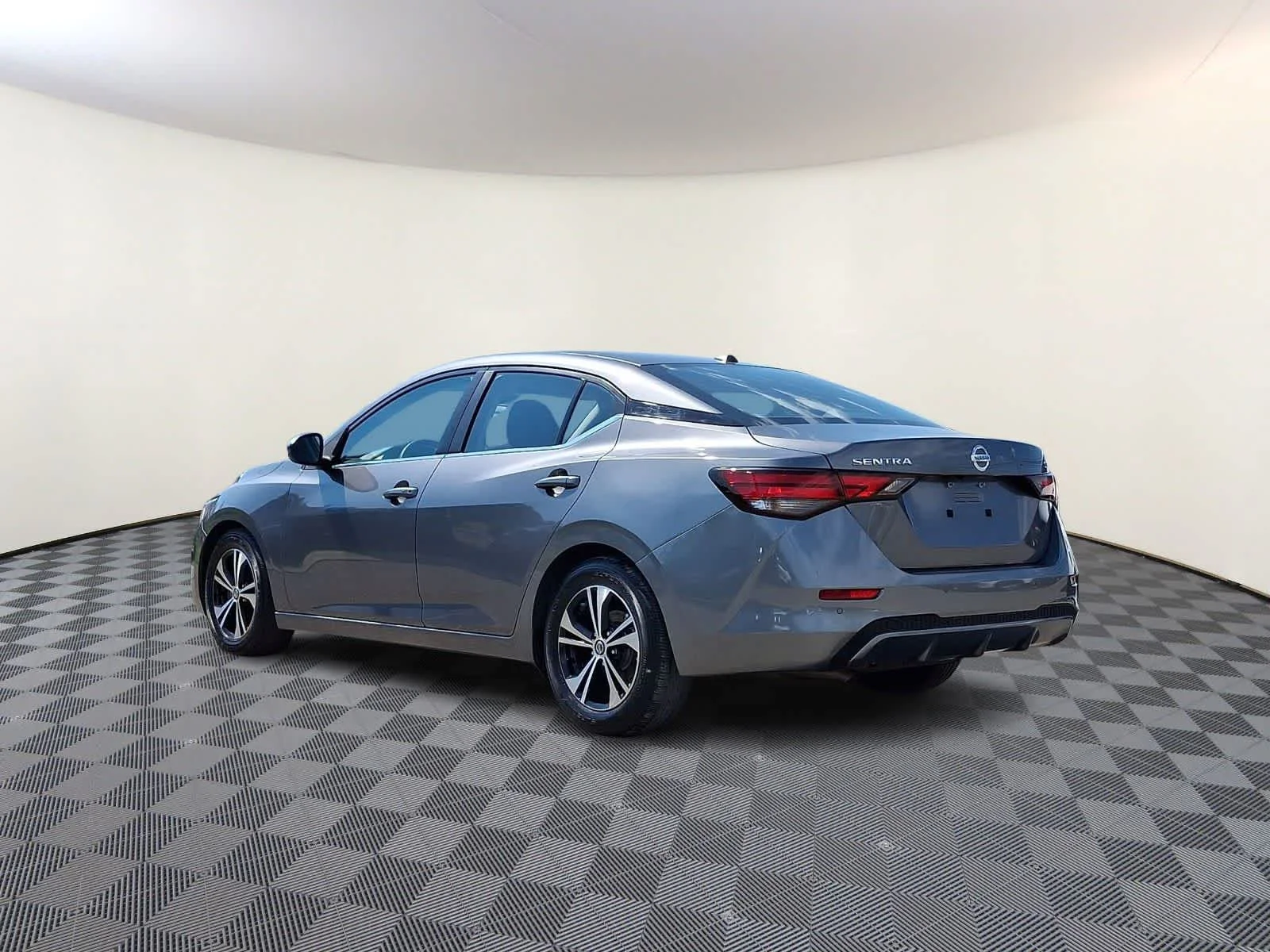 Used 2023 Gun Metallic Nissan SV image 7