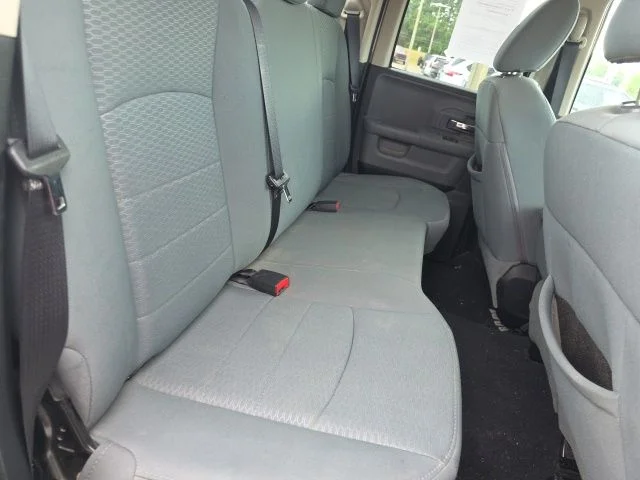 Used 2013 White Ram SLT image 11
