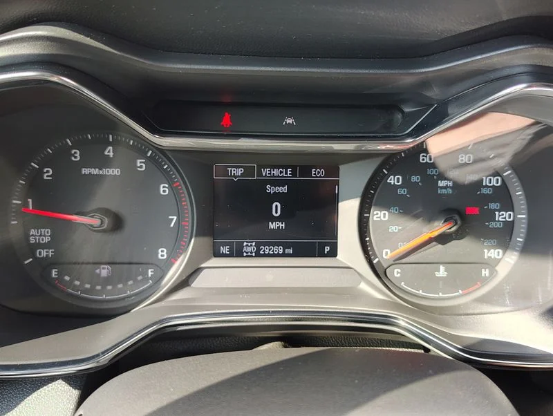 Used 2023 White Chevrolet LT image 25