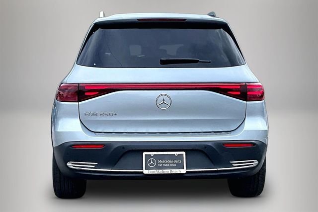 Certified Used 2025 Silver Mercedes-Benz 250+ image 6