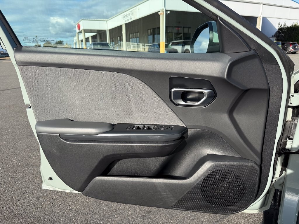 Certified Used 2025  Kia EX image 19