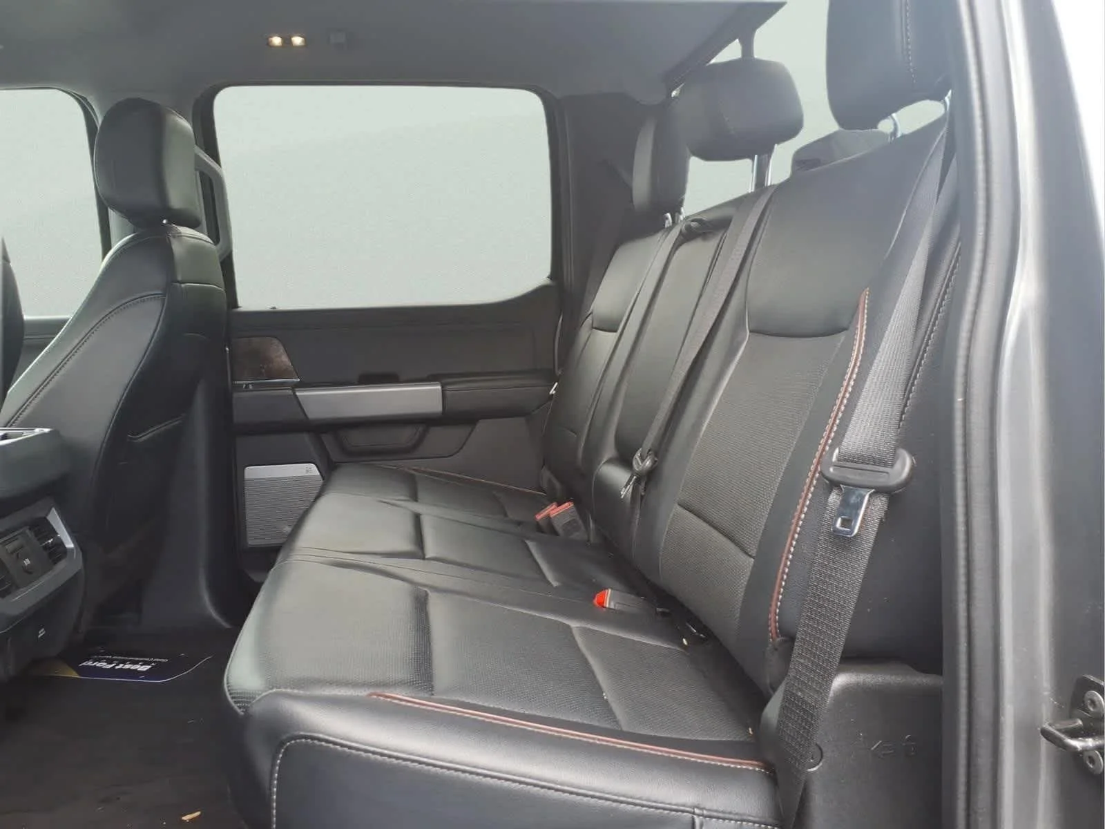 Used 2024 Carbonized Gray Metallic Ford LARIAT image 29