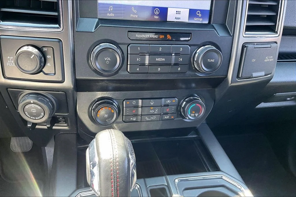 Used 2019  Ford XLT image 36
