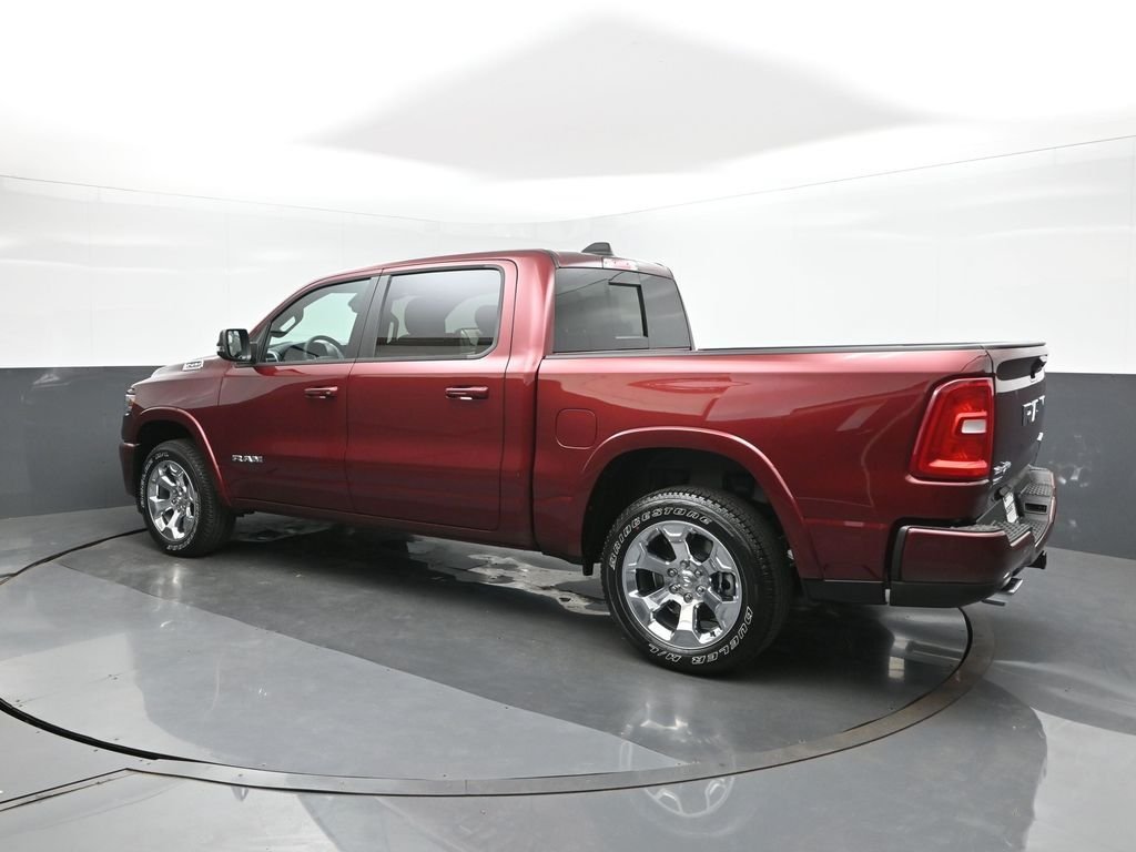 New 2026 Delmonico Red Pearl-Coat Exterior Paint RAM Big Horn/Lone Star image 5