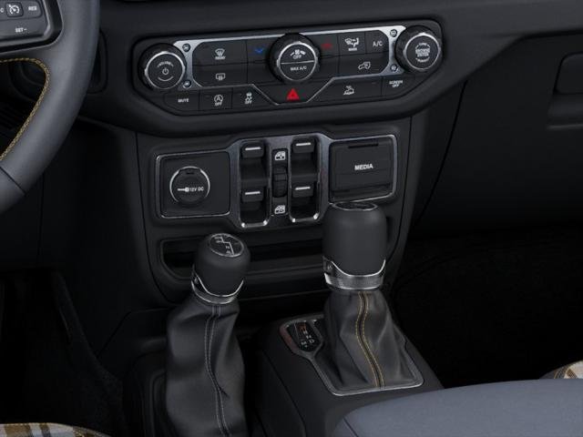 New 2026 Black Clear-Coat Exterior Paint Jeep 4-Door 85th Anniversary Edition image 50
