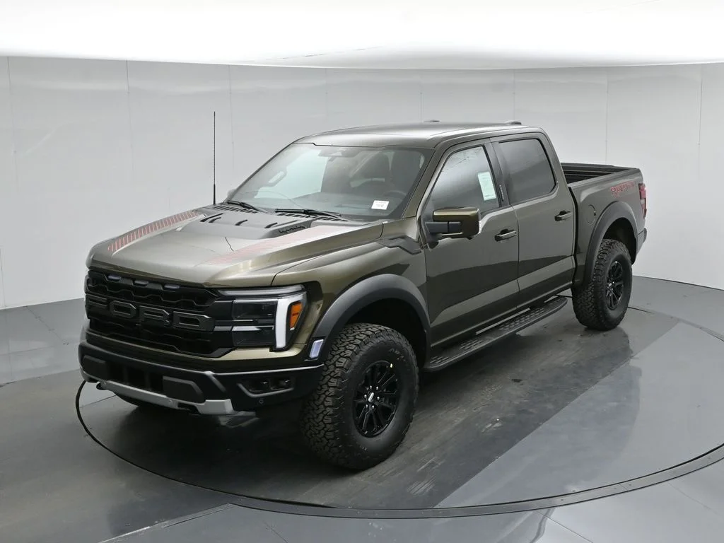 New 2026 Shelter Green Ford Raptor image 38