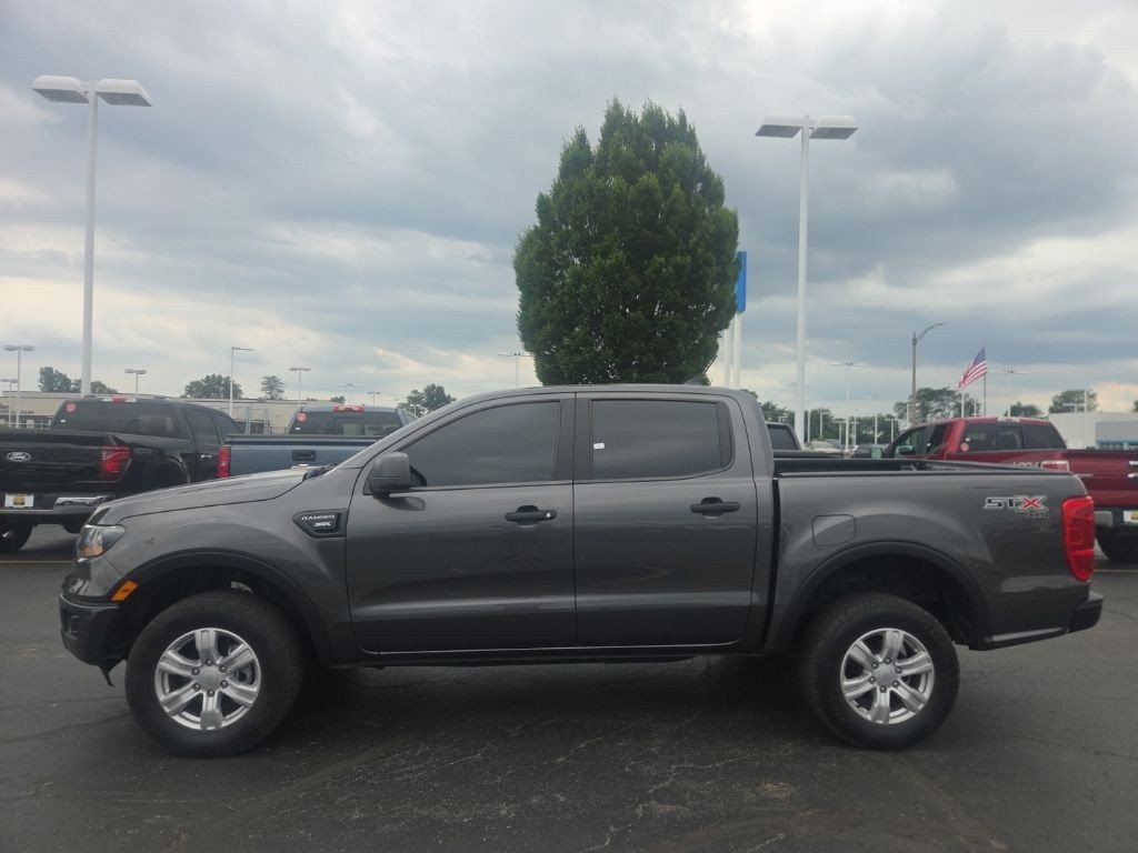 Used 2019 Magnetic Ford XL image 3