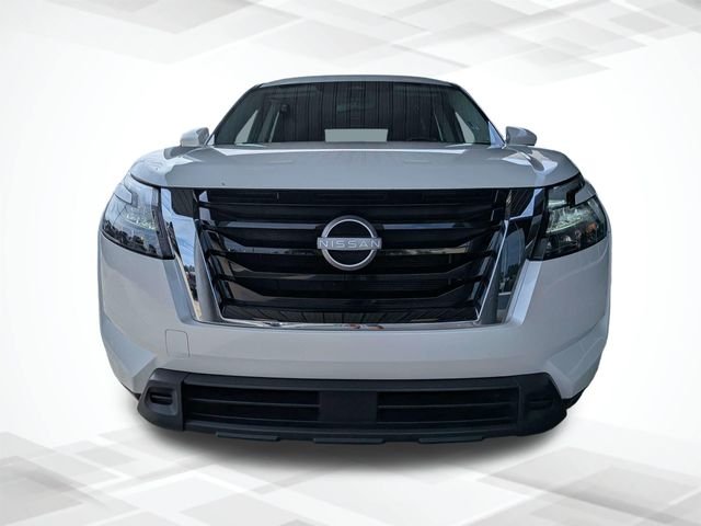 Used 2024 White Nissan SV image 8