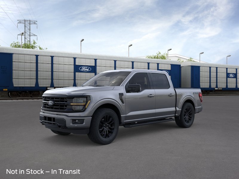 New 2026 Carbonized Gray Metallic Ford XLT image 2