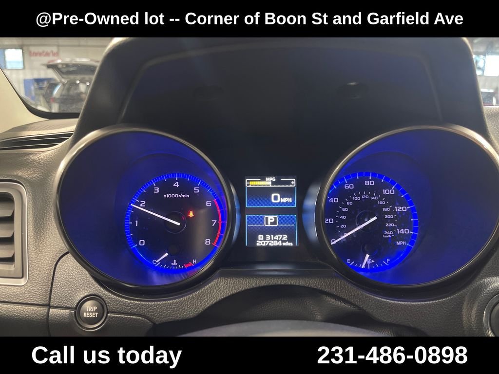 Used 2015 Blue Subaru 2.5i image 21