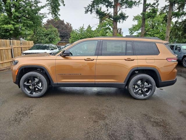 New 2026 Copper Shino Metallic Clear-Coat Exterior Paint Jeep Limited image 4