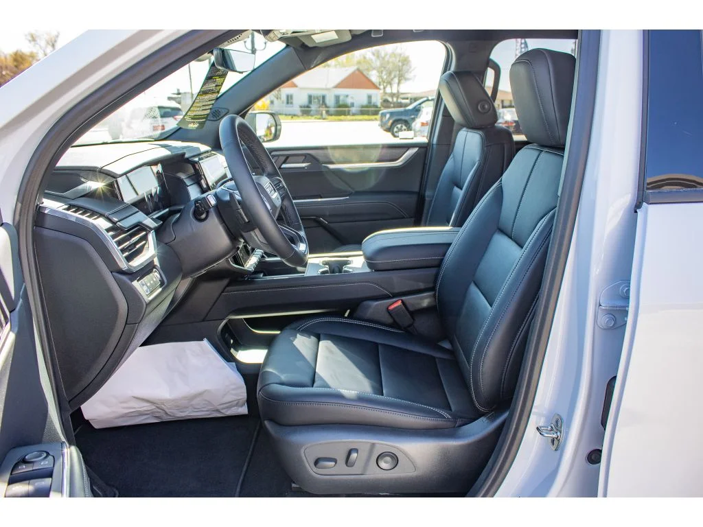 2026 GMC Acadia Elevation - Photo 14