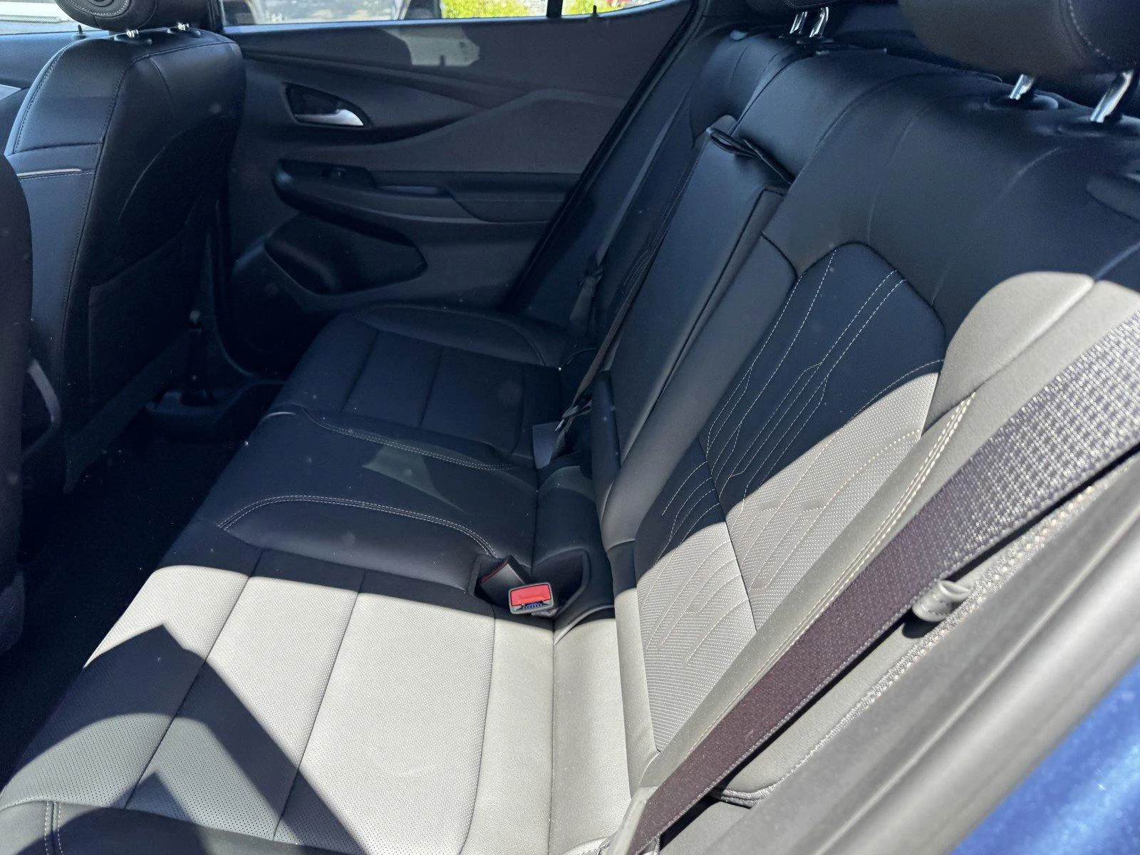 New 2026 Ocean Blue Metallic Buick Avenir image 11