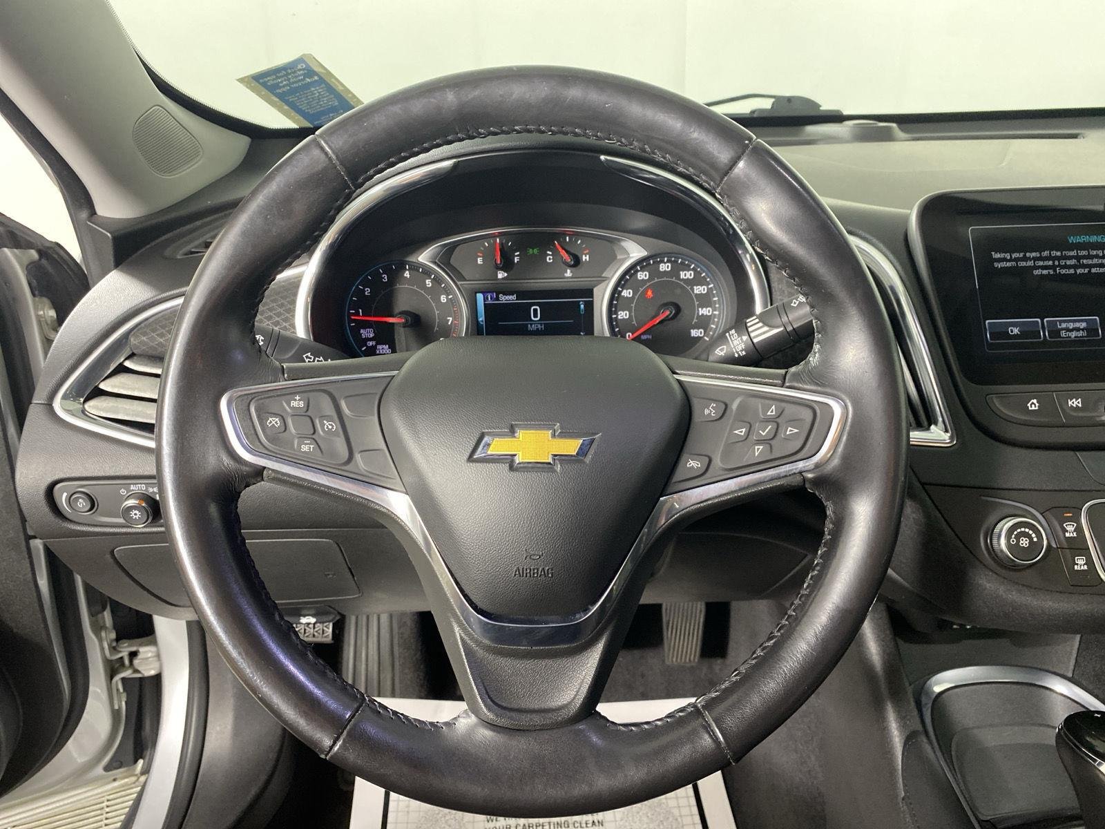 Used 2018 Silver Ice Metallic Chevrolet LT image 14