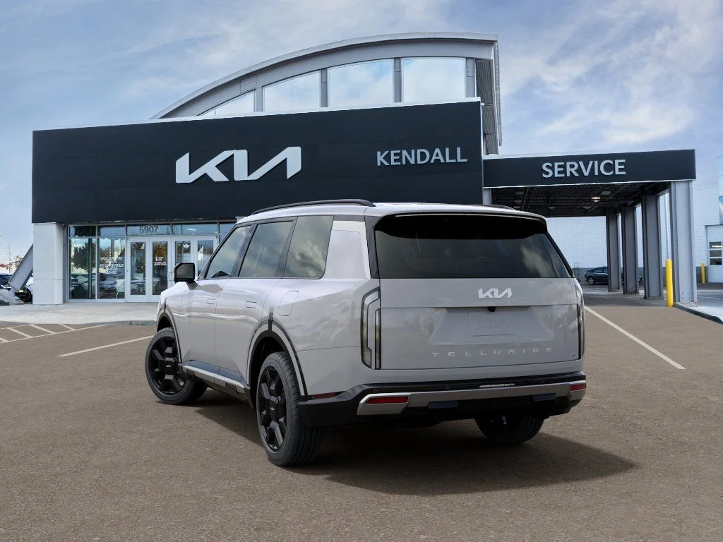 New 2027 Gray Kia SX-Prestige image 4
