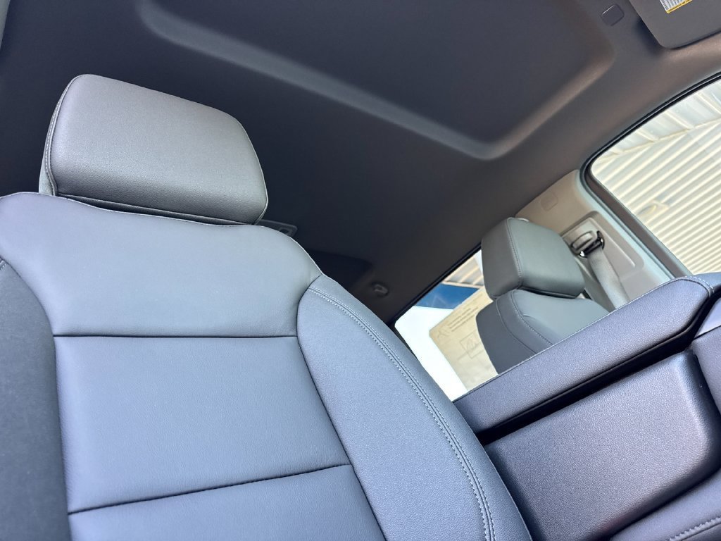 New 2026 Summit White Chevrolet LT image 15