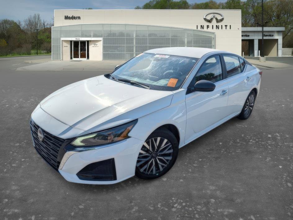 2025 Nissan Altima 2.5 SV's photo
