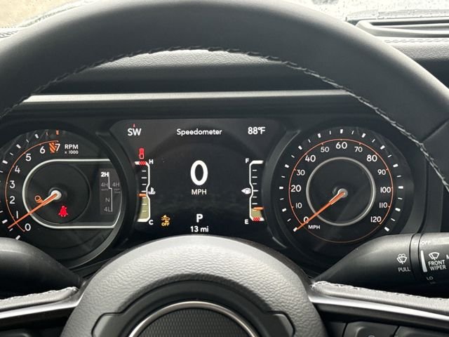 New 2026 Black Jeep Mojave X image 26
