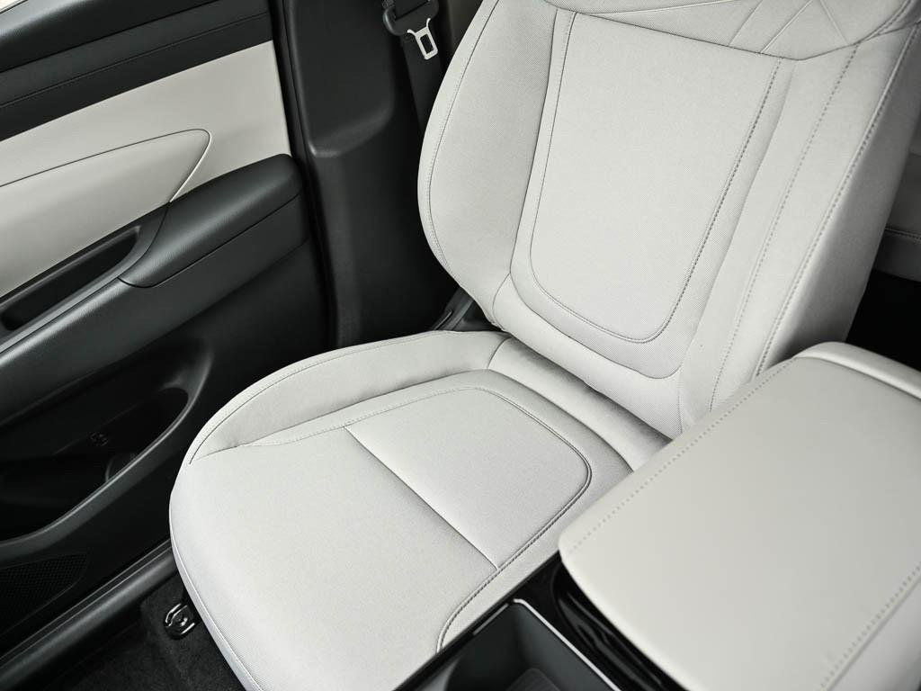 New 2026 Creamy White Pearl Hyundai SEL AWD image 52