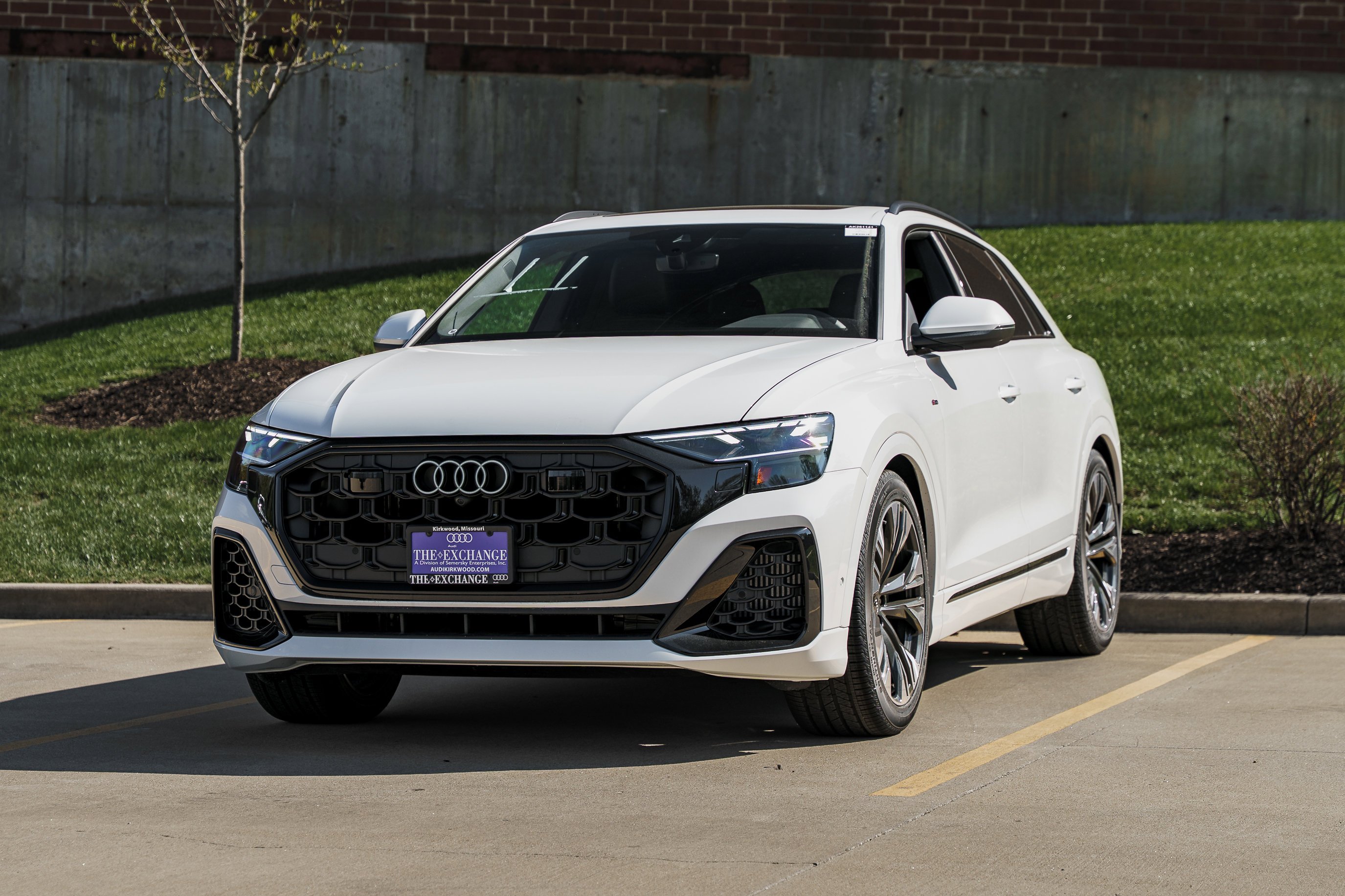 2026 Audi Q8 Premium Plus - Photo 7
