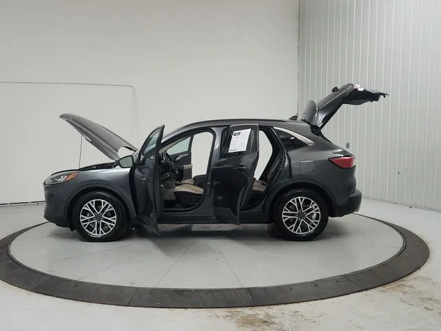 Used 2020 Gray Ford SEL image 13