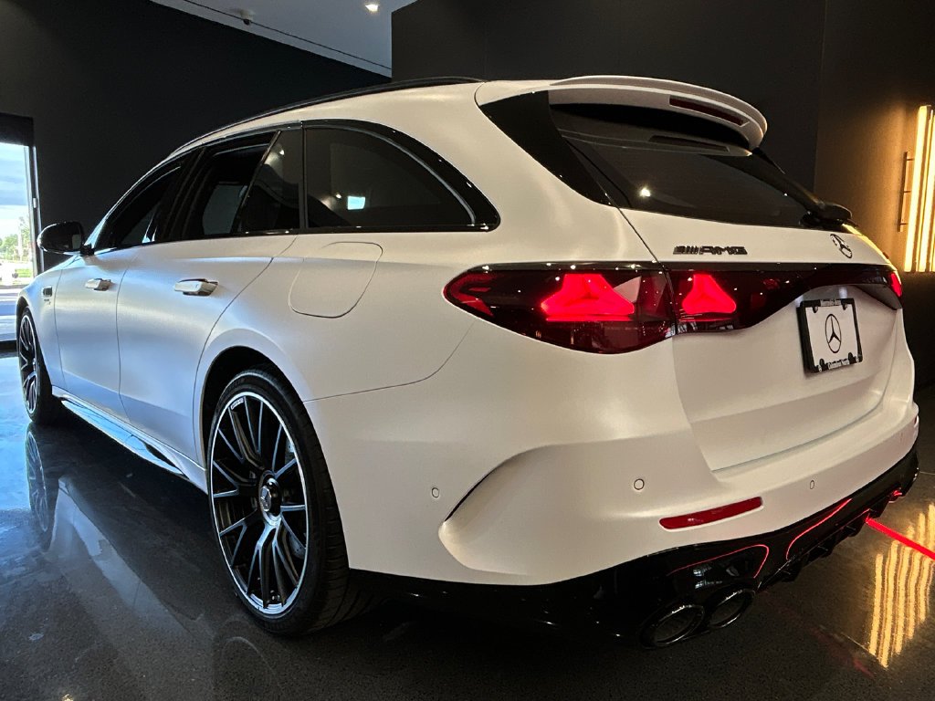New 2027 MANUFAKTUR Moonlight White Magno Mercedes-Benz AMG® E 53 Hybrid Wagon image 5