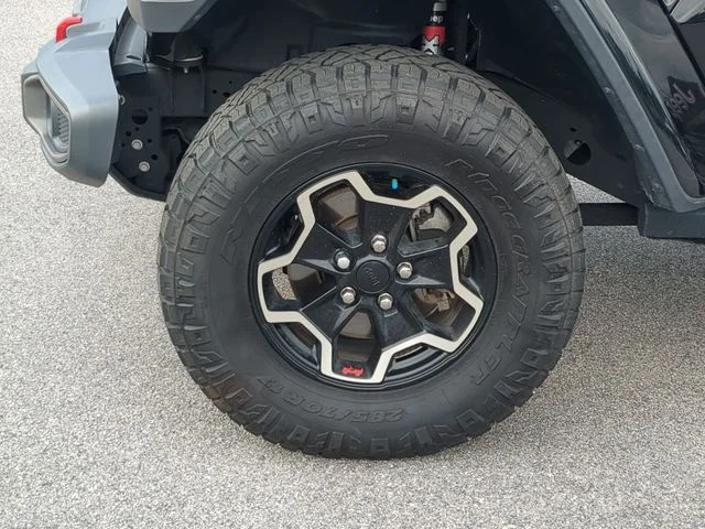 Used 2020 Black Jeep Rubicon image 10