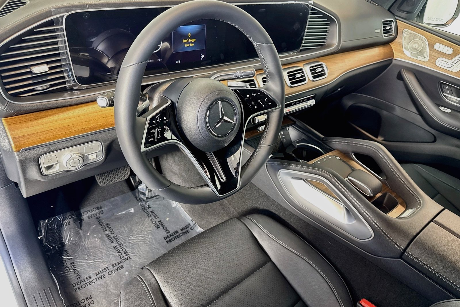 New 2026 Polar White Mercedes-Benz GLE 350 image 9