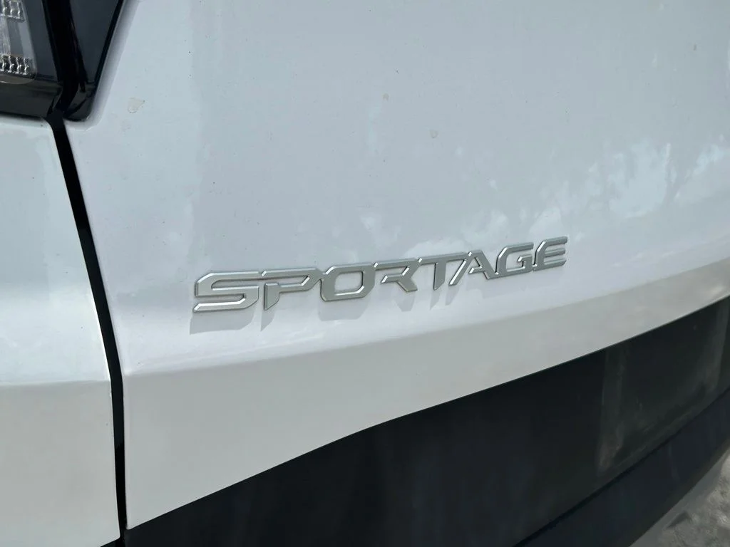 Used 2023 White Kia EX image 29