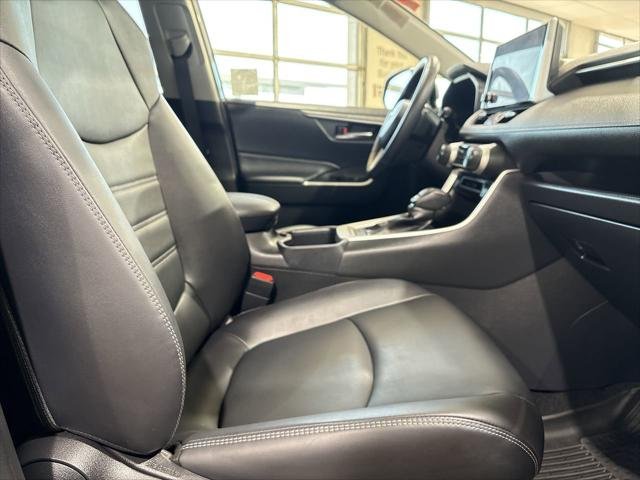 Certified Used 2023 MAGNETIC GRAY MET. Toyota  image 26