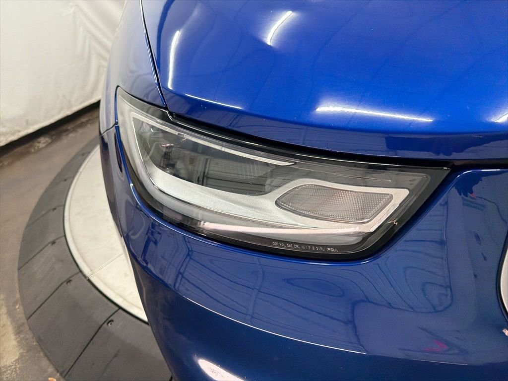 Used 2021 Blue Chrysler Pinnacle image 10