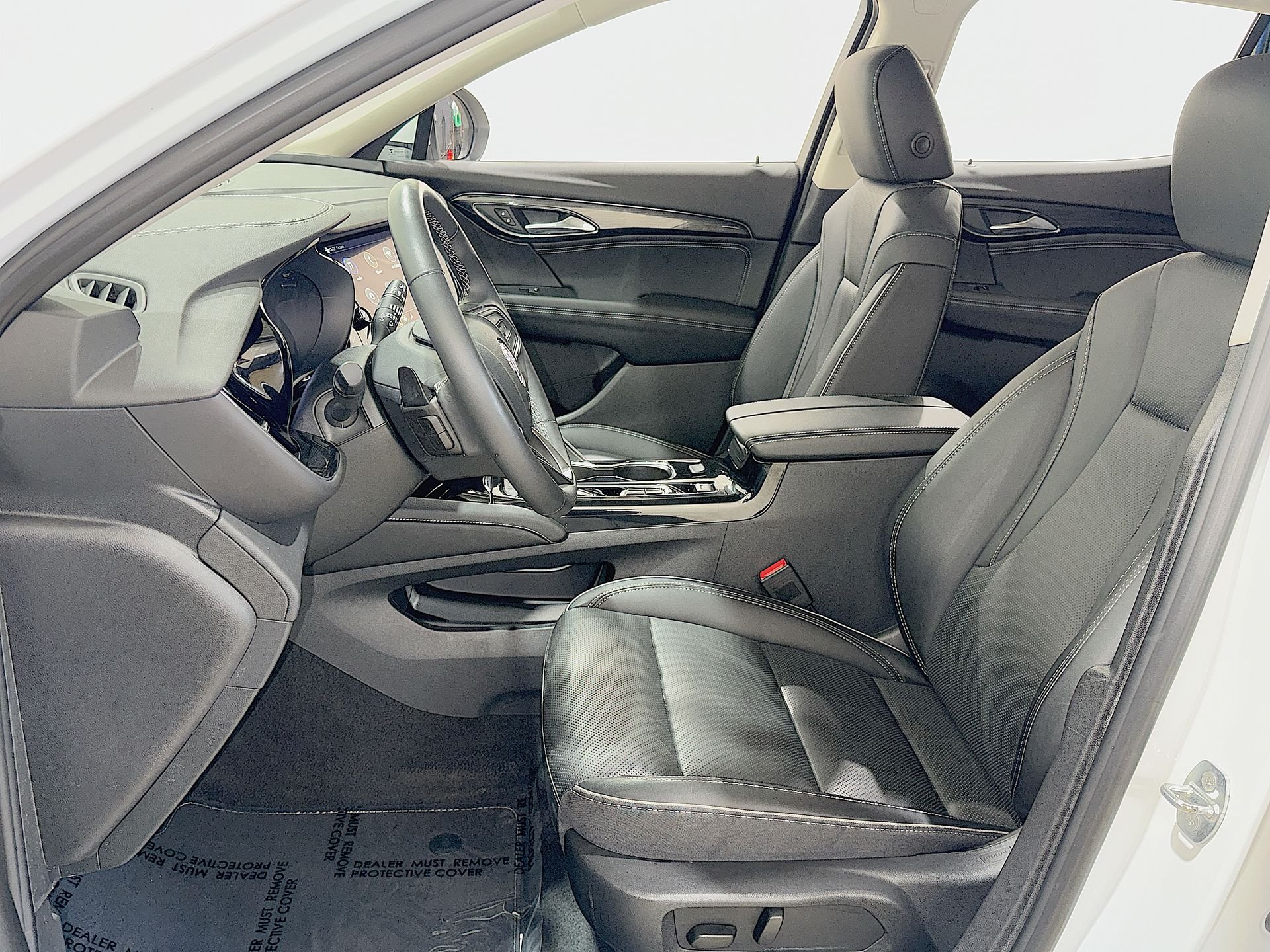 Used 2023 Summit White Buick Essence image 18