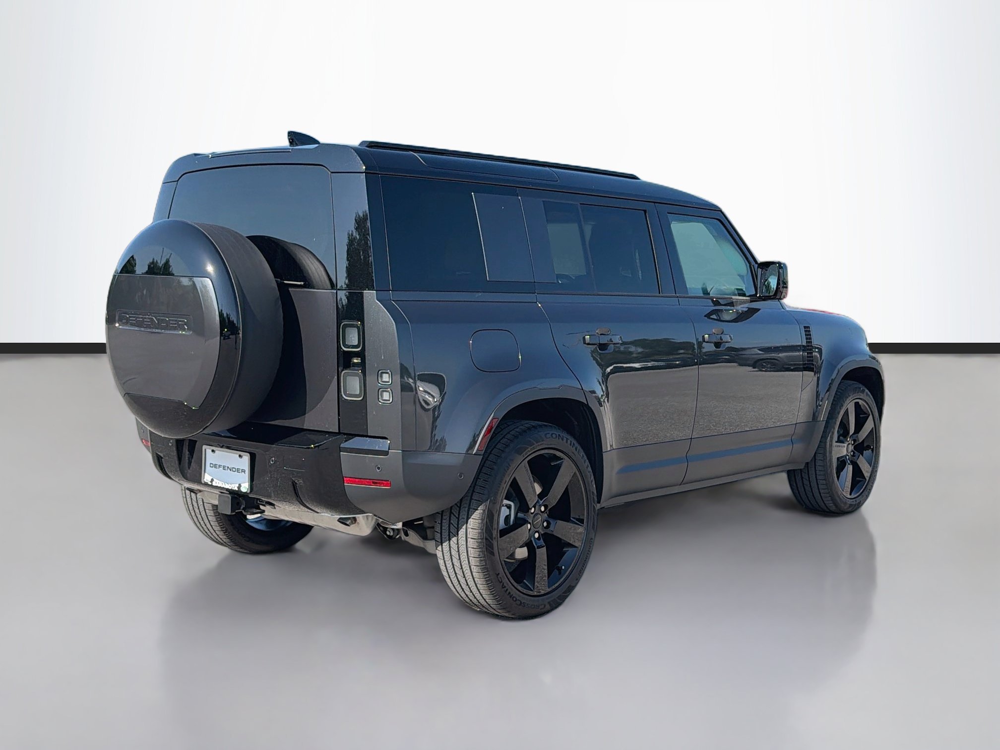 New 2026 Carpathian Grey Land Rover S image 5