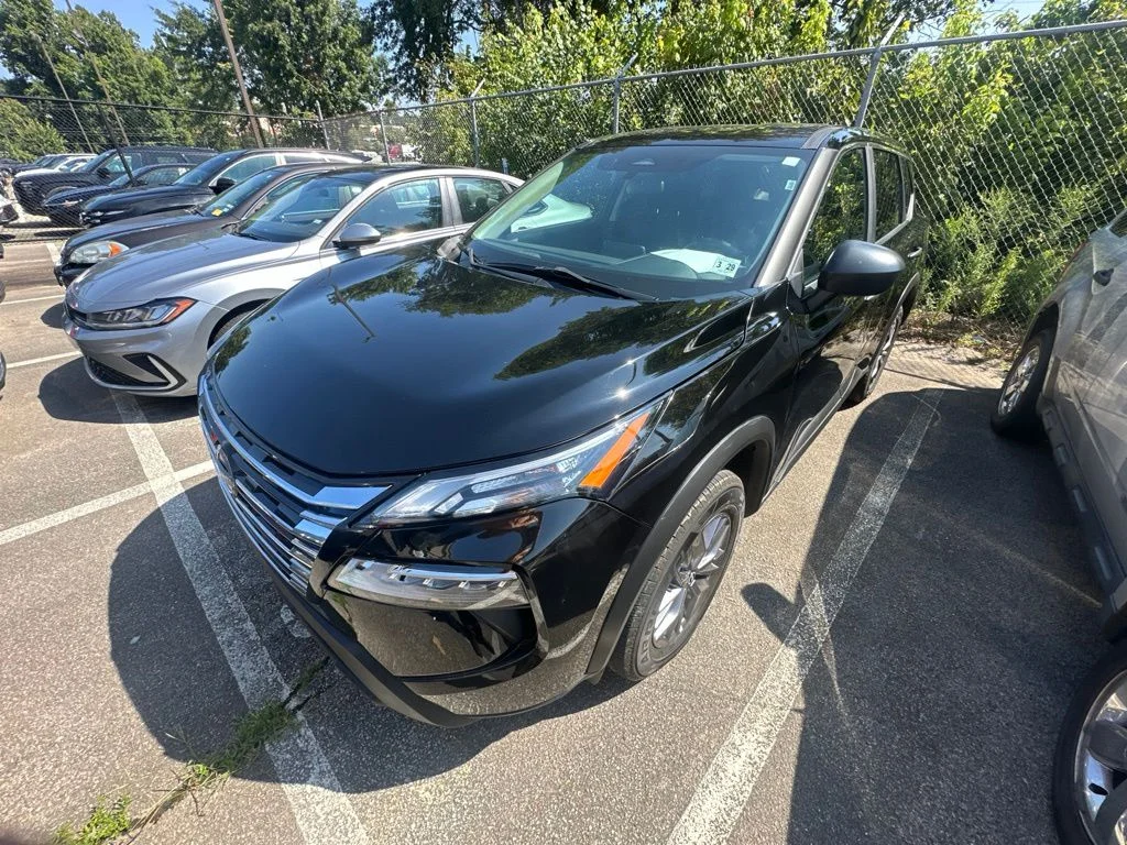 Used 2024 Black Nissan S image 2
