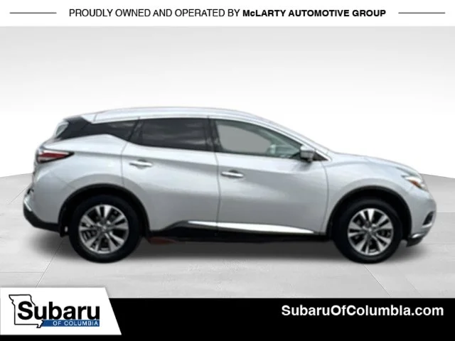 Used 2015 Silver Nissan SL image 8