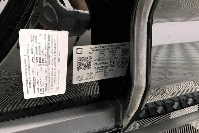Used 2025 Black Chevrolet Z71 image 42