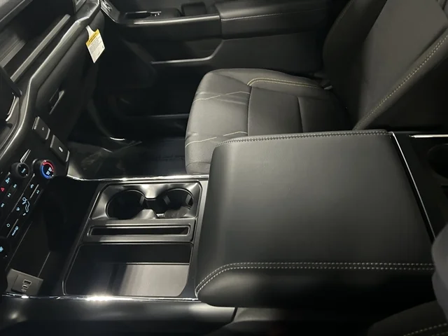 2025 Ford F-150 STX - Photo 35