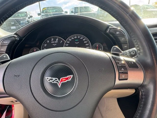 Used 2007 Victory Red Chevrolet  image 24