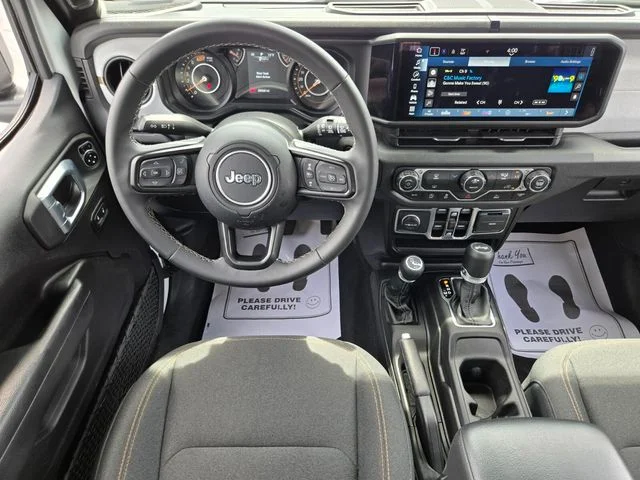 Used 2025 White Jeep Sport S image 13