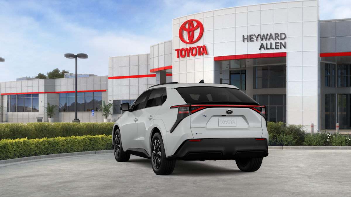 New 2026 Wind Chill Pearl Toyota XLE image 59