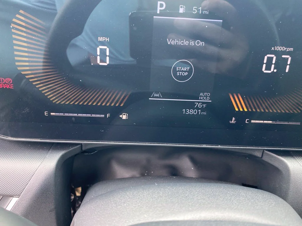 Used 2025  Kia LXS image 4