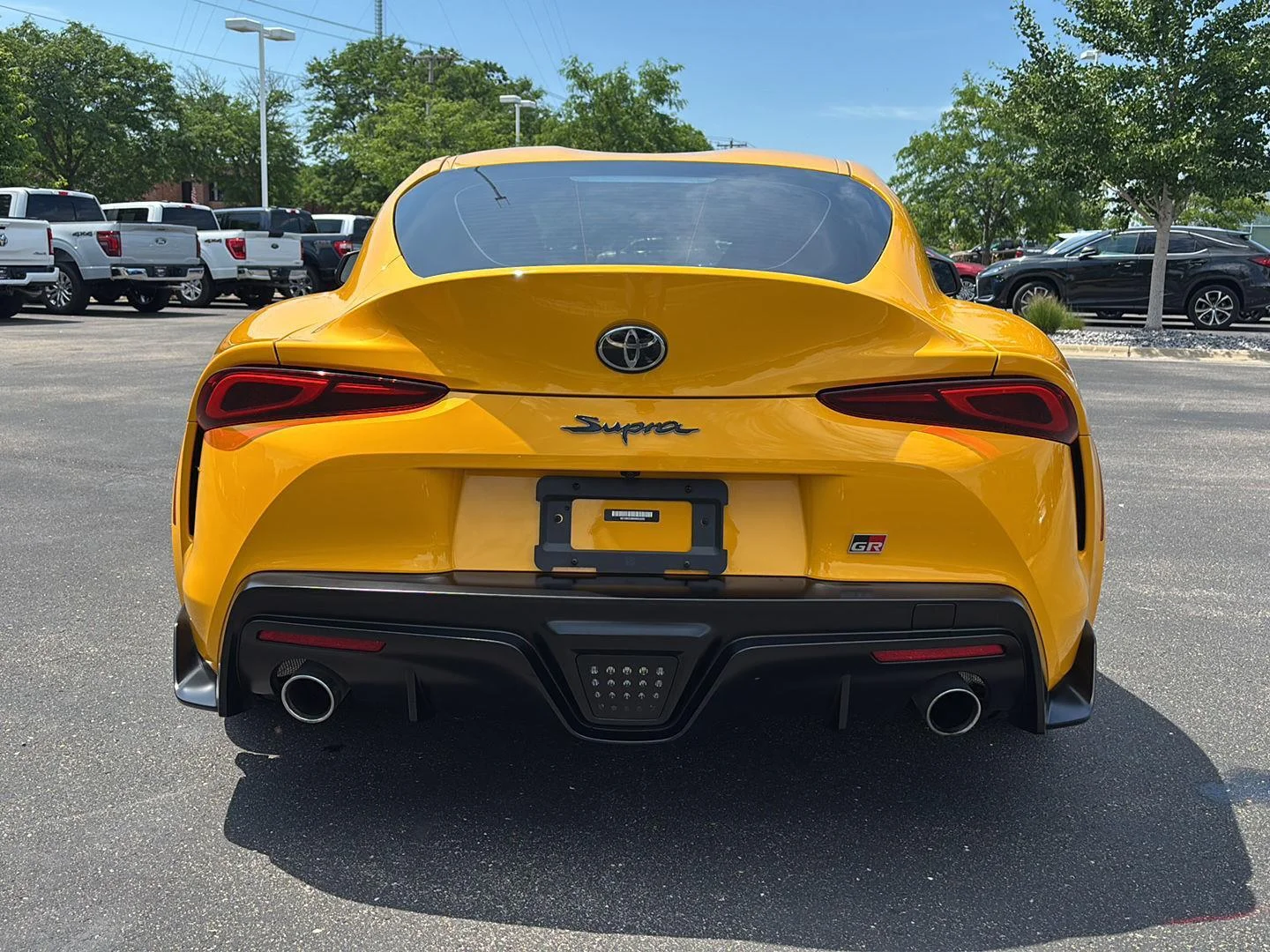 Certified Used 2022 Nitro Yellow Toyota 2.0 image 18