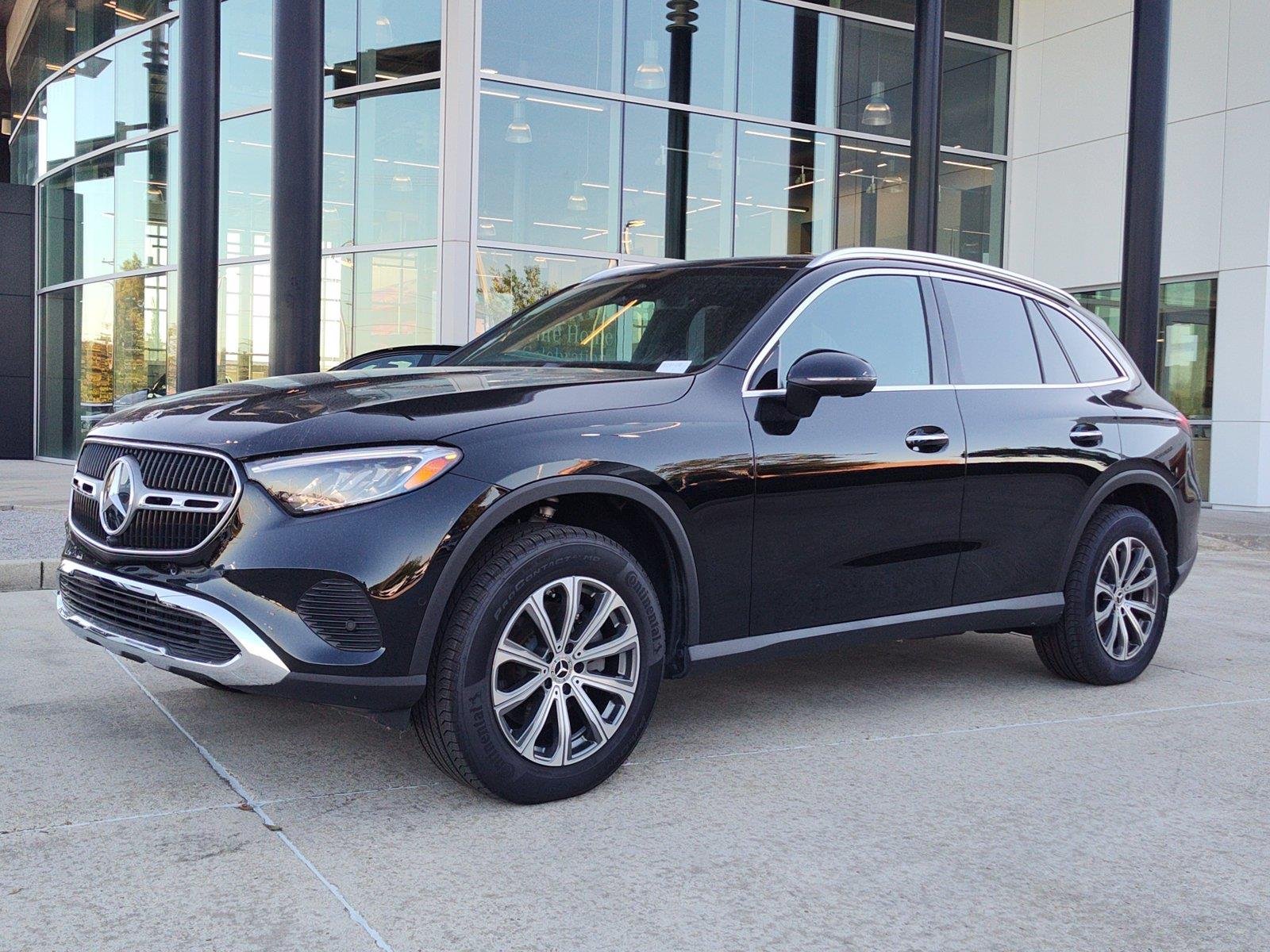 2026 Mercedes-Benz GLC Base