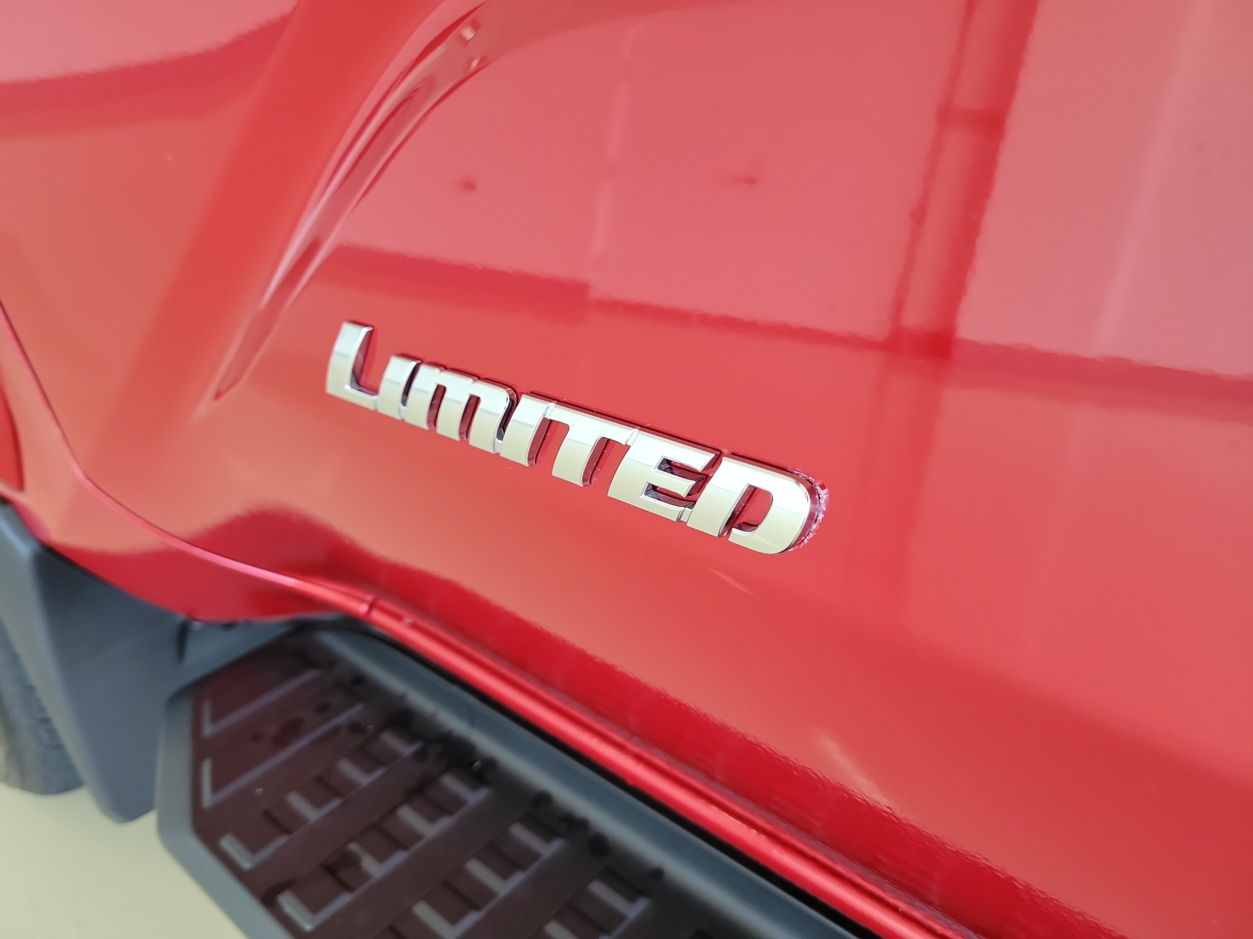 Used 2025 Supersonic Red Toyota Limited image 22